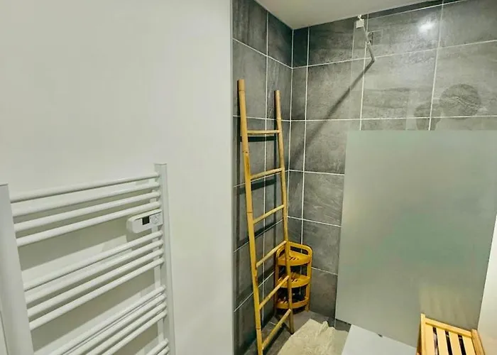 Maison Au Coeur Du Sidobre * Saint-Salvy-de-la-Balme